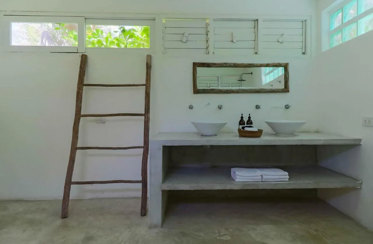 Tuup Tulum Hotel 3*,